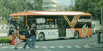 Fast Charging Bus