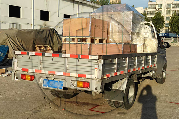 LYTH Ships 600 EVE C33 15Ah Cylindrical LFP Battery Cells to Singapore